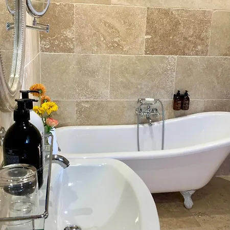 فندق Du Domaine De La Groirie - Le Mans Ouest 4*