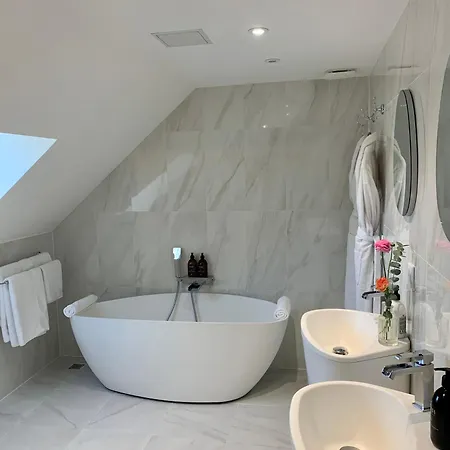 Du Domaine De La Groirie - Le Mans Ouest 4* Trangé
