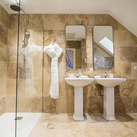 מלון Du Domaine De La Groirie - Le Mans 4*